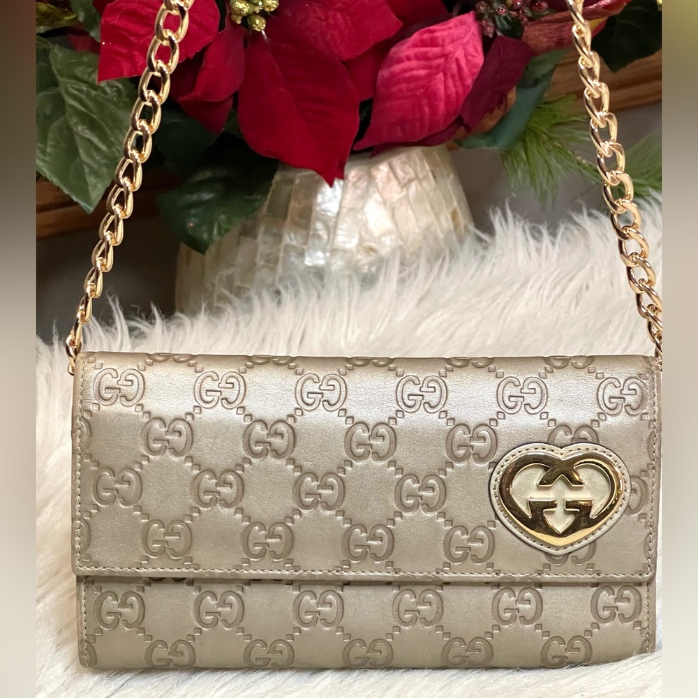 Authentic GUCCI Monogram GG wallet without the off brand chain.